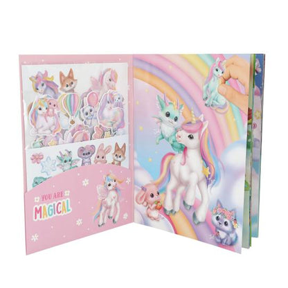 Libro de stickers Ylvi Create your Unicorn World