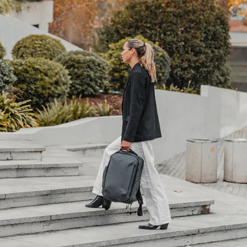Mochila Xclusive  Daily Backpack Dark grey