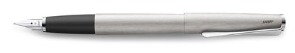 Pluma Studio Cepillado M bl